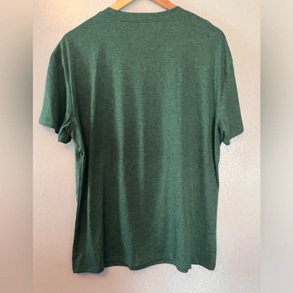 Green Short Sleeve Christmas Tree Tshirt size XL - Picture 4 of 4